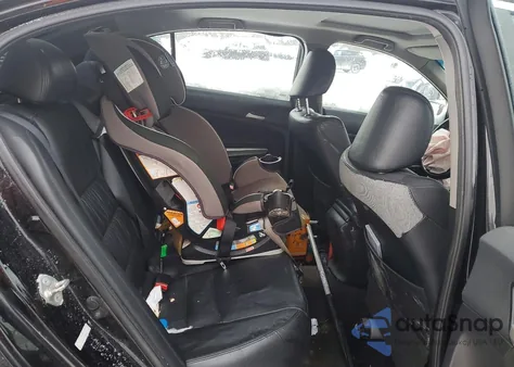 2010 Honda Accord Exl z USA, uszkodzony, nr VIN 1HGCP3F88AA800906